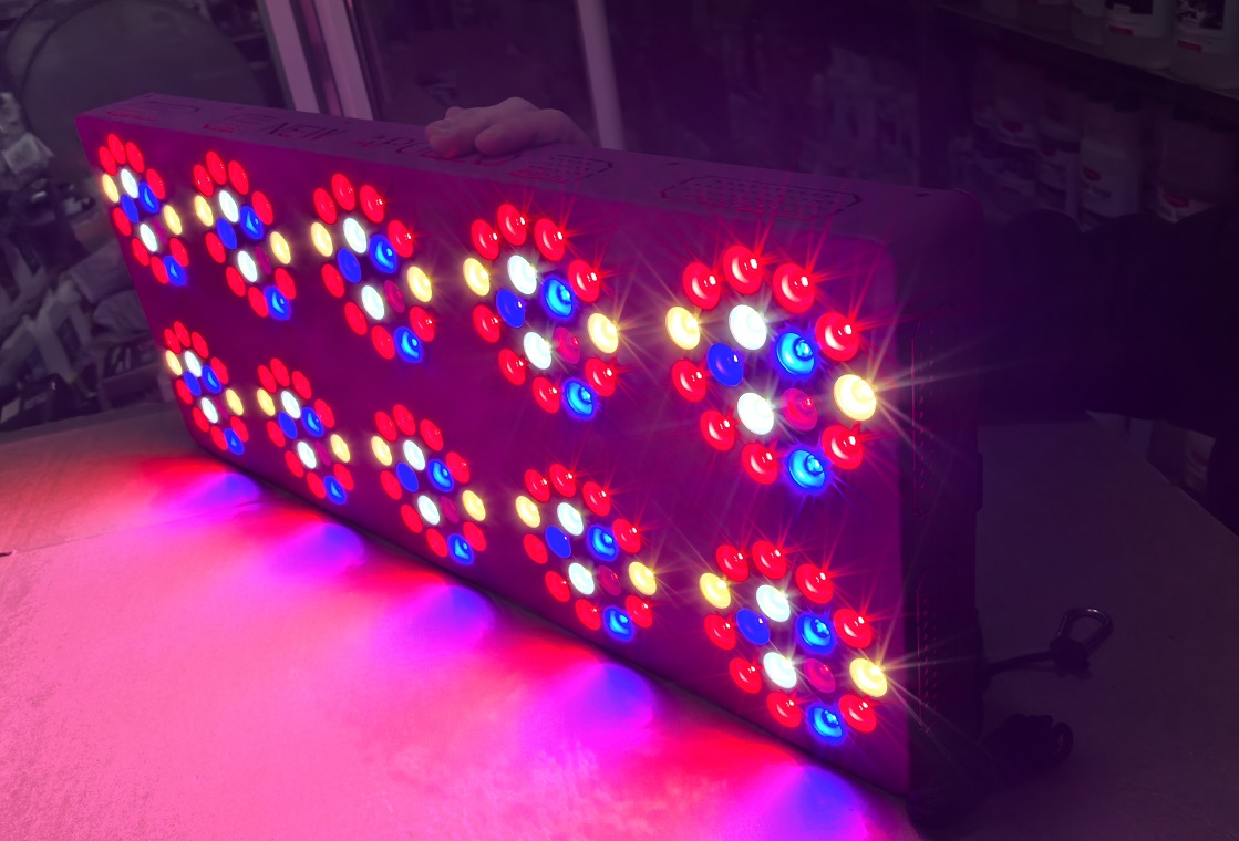 LED Светильник APOLLO 10 NEW Growsvet 480 ВтLED Светильник APOLLO 10 NEW Growsvet 480 Вт