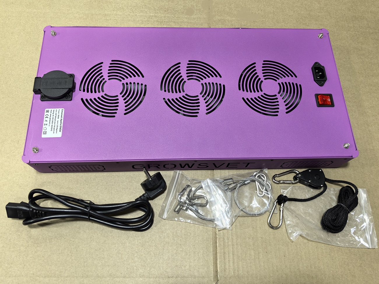 LED Светильник APOLLO 8 NEW Growsvet 384 ВтLED Светильник APOLLO 8 NEW Growsvet 384 Вт