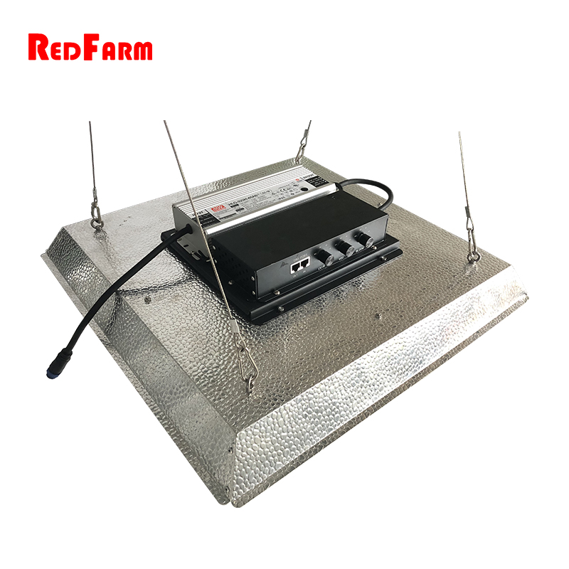 LED Светильник RedFarm G3 - Quantum 330 WLED Светильник RedFarm G3 - Quantum 330 W