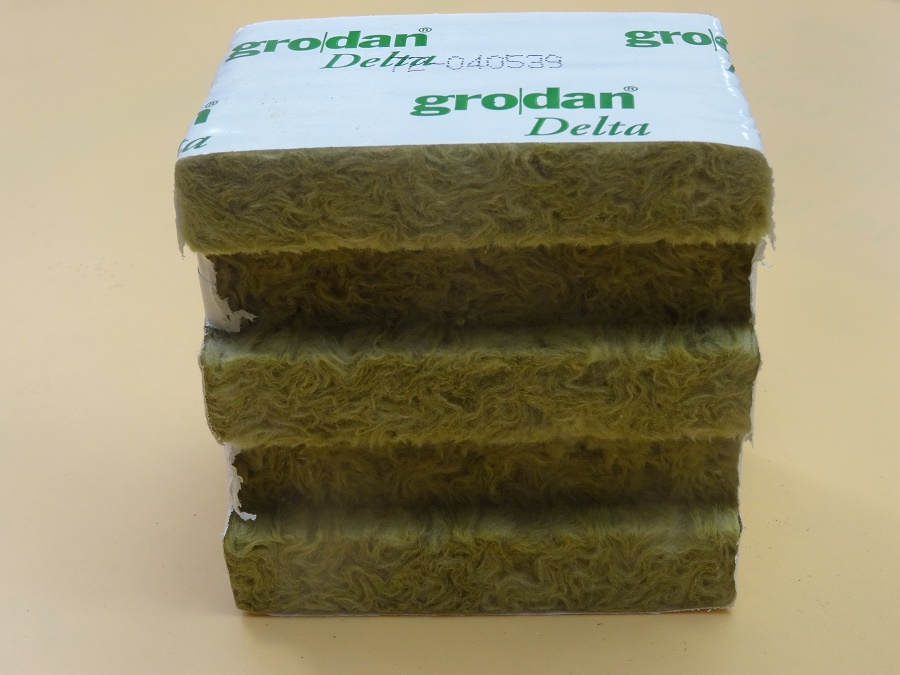 Кубик минераловатный Delta Grodan 100х100х65 под пробкуКубик минераловатный Delta Grodan 100х100х65 под пробку
